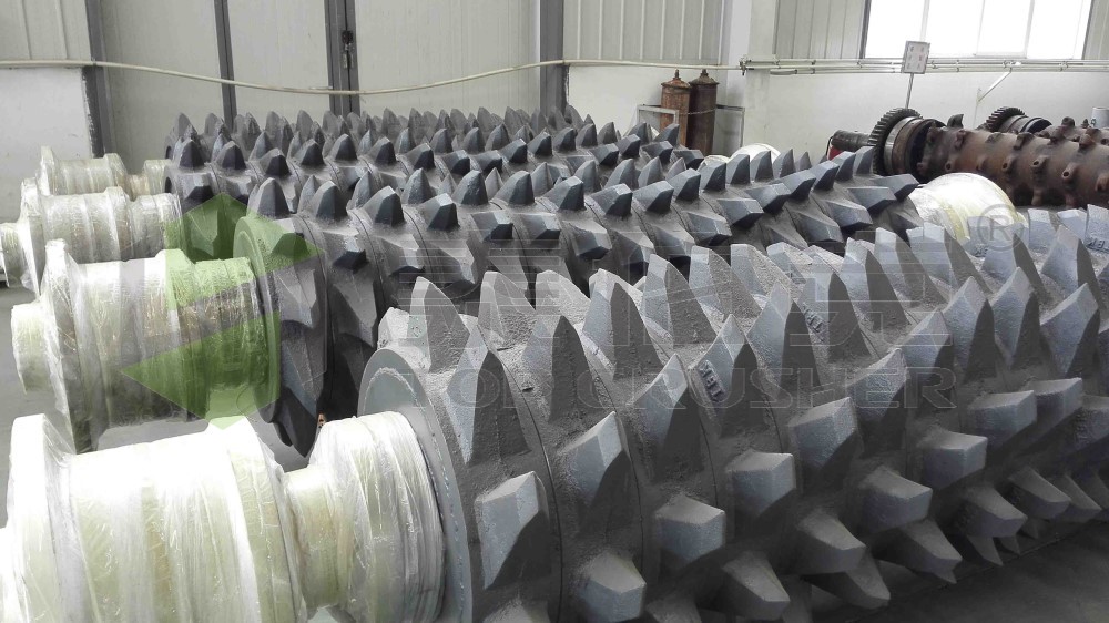 04 鷹嘴式高強(qiáng)度破碎齒.jpg