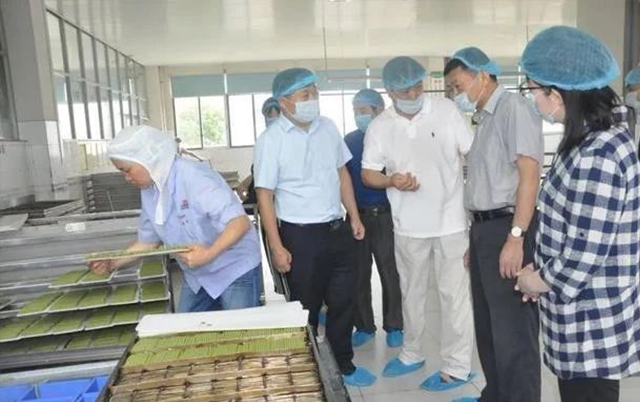 崇陽麻花入選軍運會運動員專用食品！全省僅4個！