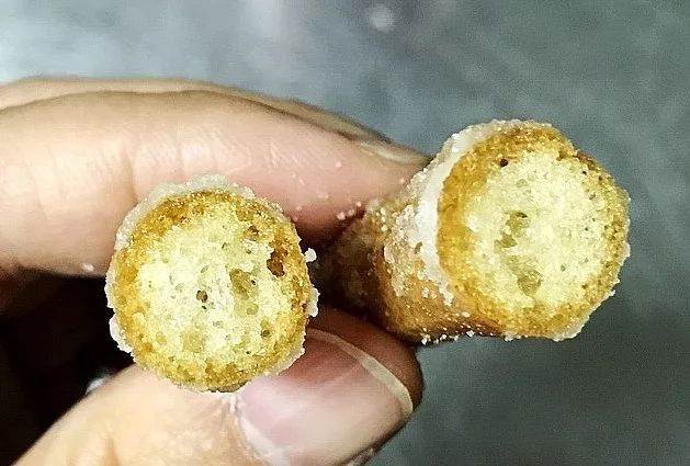 這款吃了三十多年的江米條， 咬一口，勾起了幾代人的童年回憶
